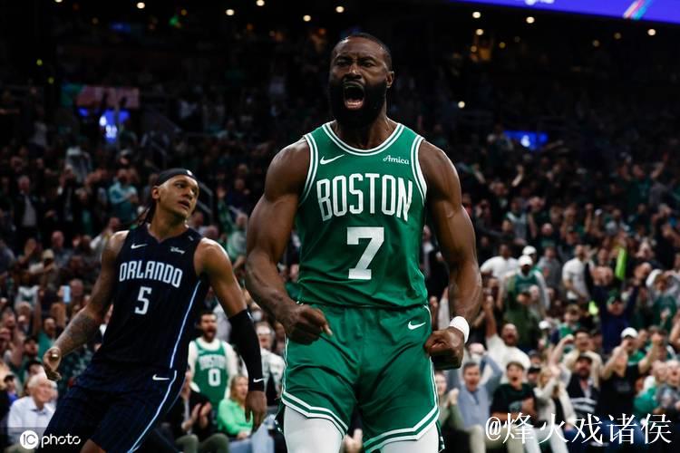 骑士狂胜爵士迎来5连胜 布朗砍35分魔术险胜凯尔特人